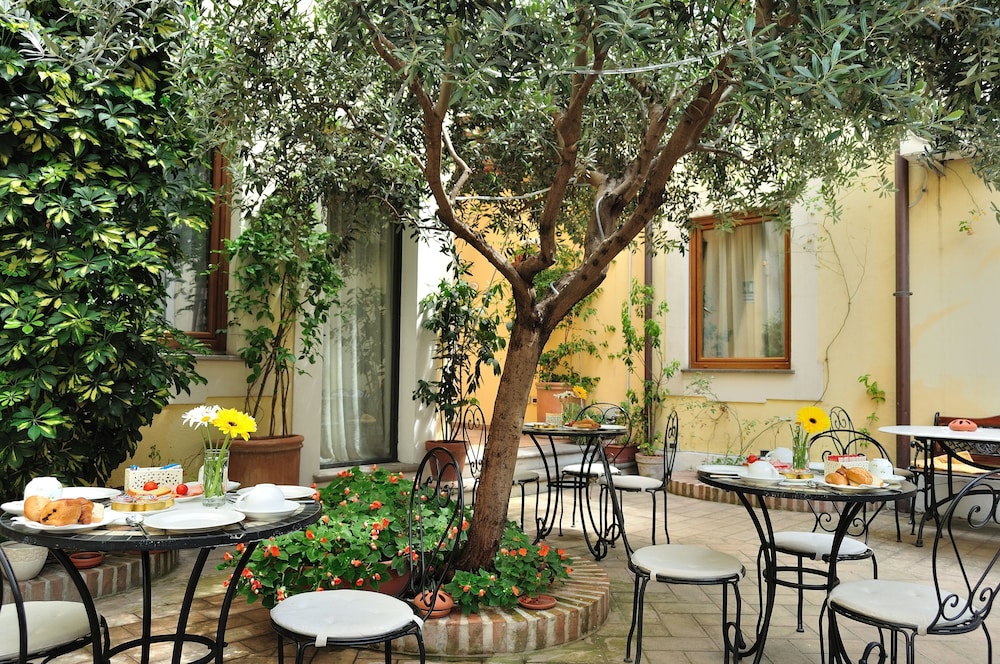 Relais Le Clarisse 1
