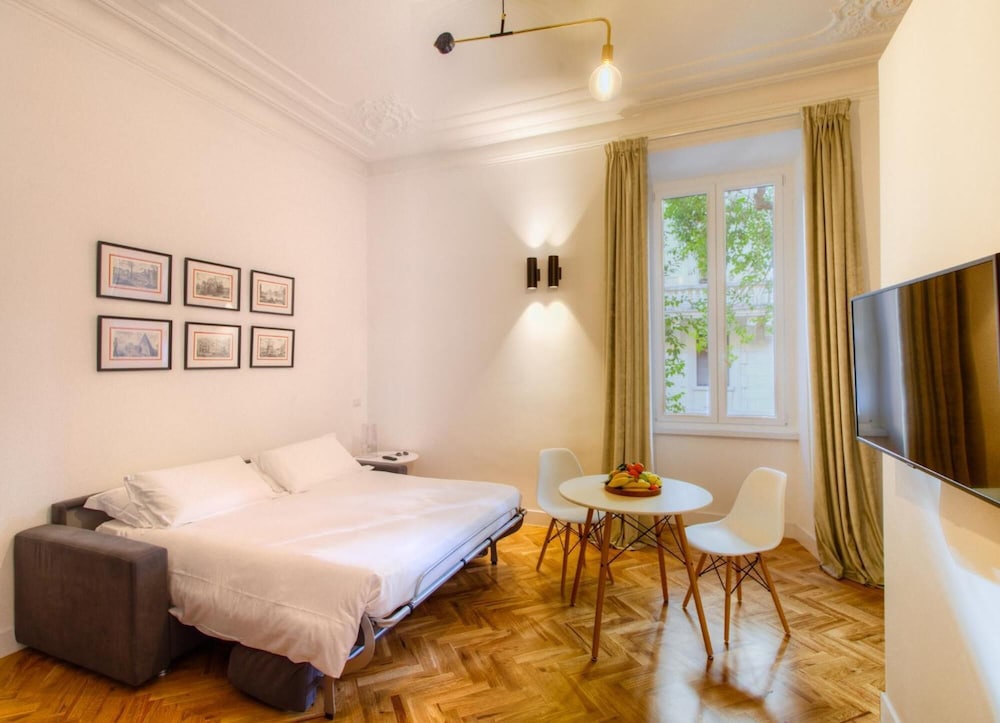 Beccaria a Piazza del Popolo Suite 15