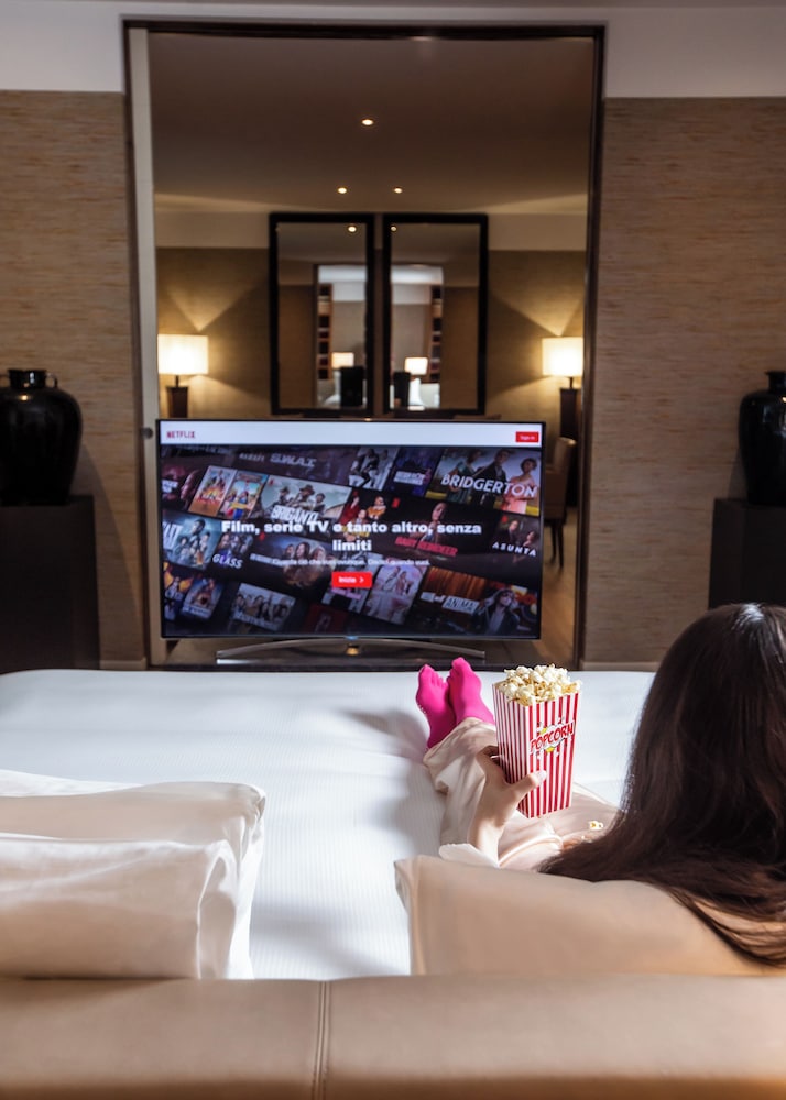 Milan Suite Hotel 16