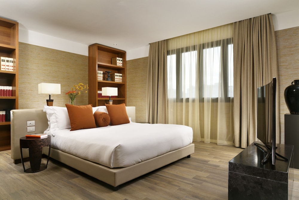 Milan Suite Hotel 14