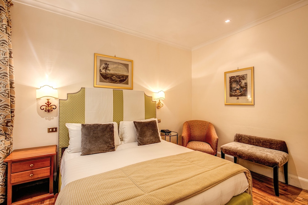 Hotel Cortina Rome 11