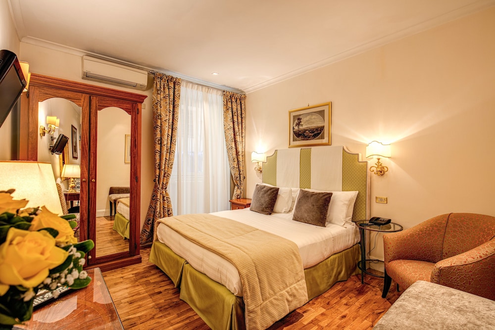 Hotel Cortina Rome 1