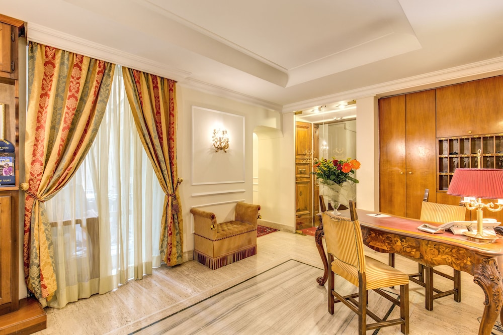 Hotel Cortina Rome 3