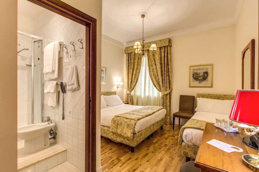 Hotel Cortina Rome 7