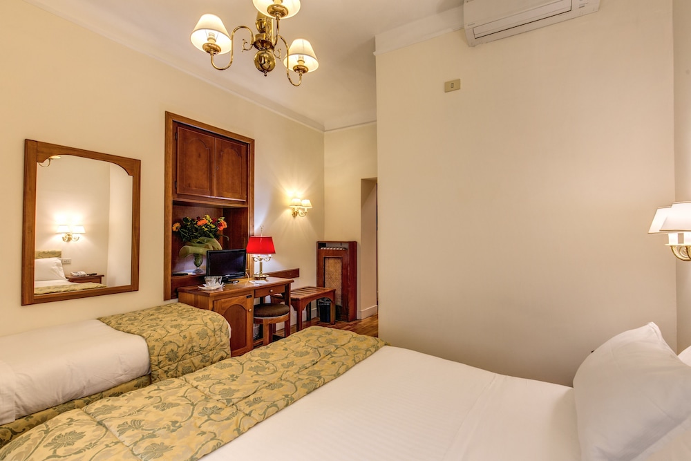 Hotel Cortina Rome 5