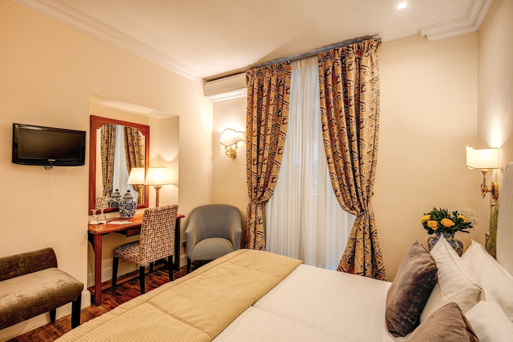 Hotel Cortina Rome 20
