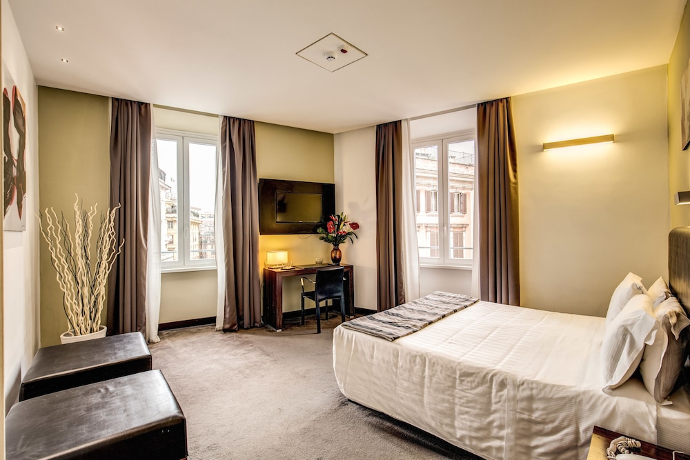 Hotel Trevi Collection 24