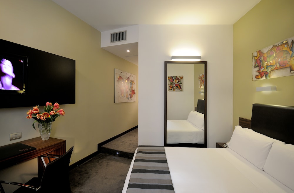 Hotel Trevi Collection 10
