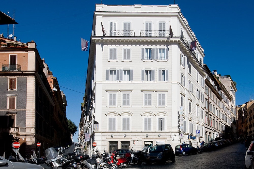 Hotel Trevi Collection 1