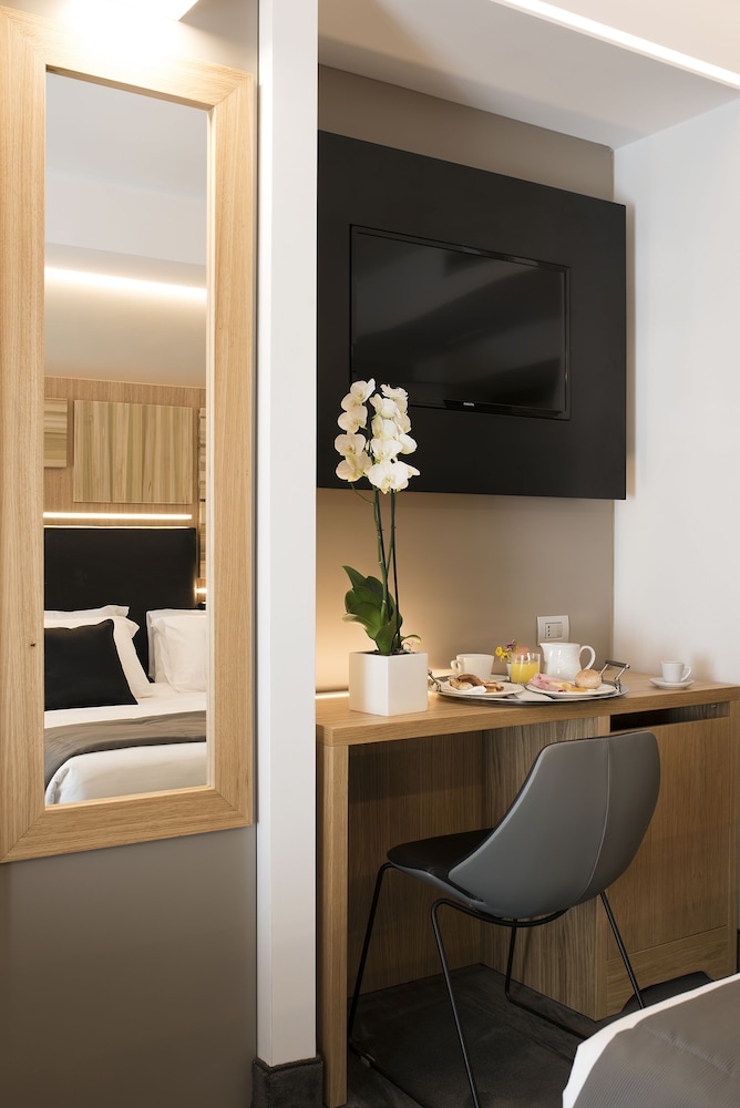 Hotel Trevi Collection 19