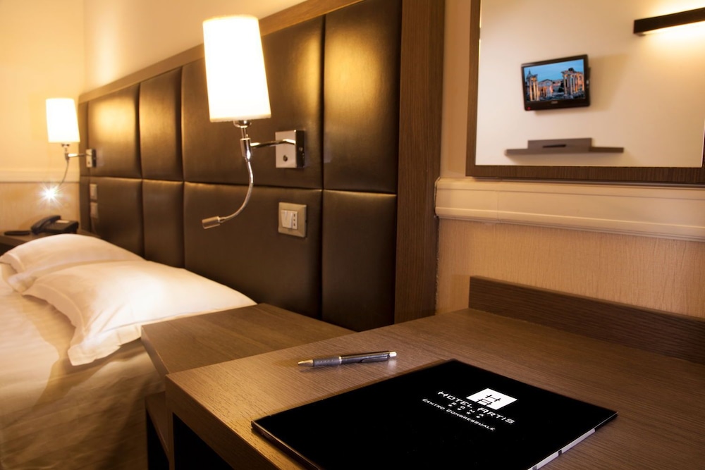 Hotel Artis 5
