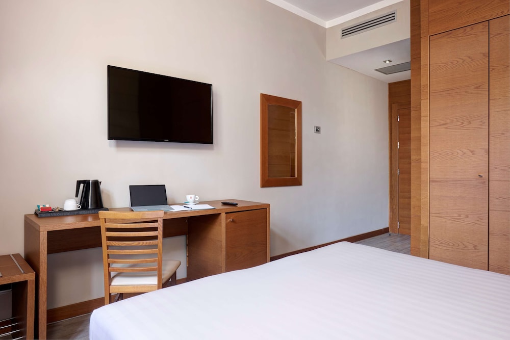 Occidental Aurelia 21