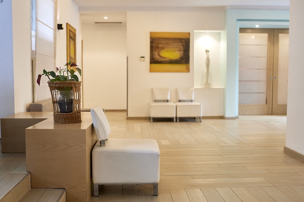 Occidental Aurelia 5