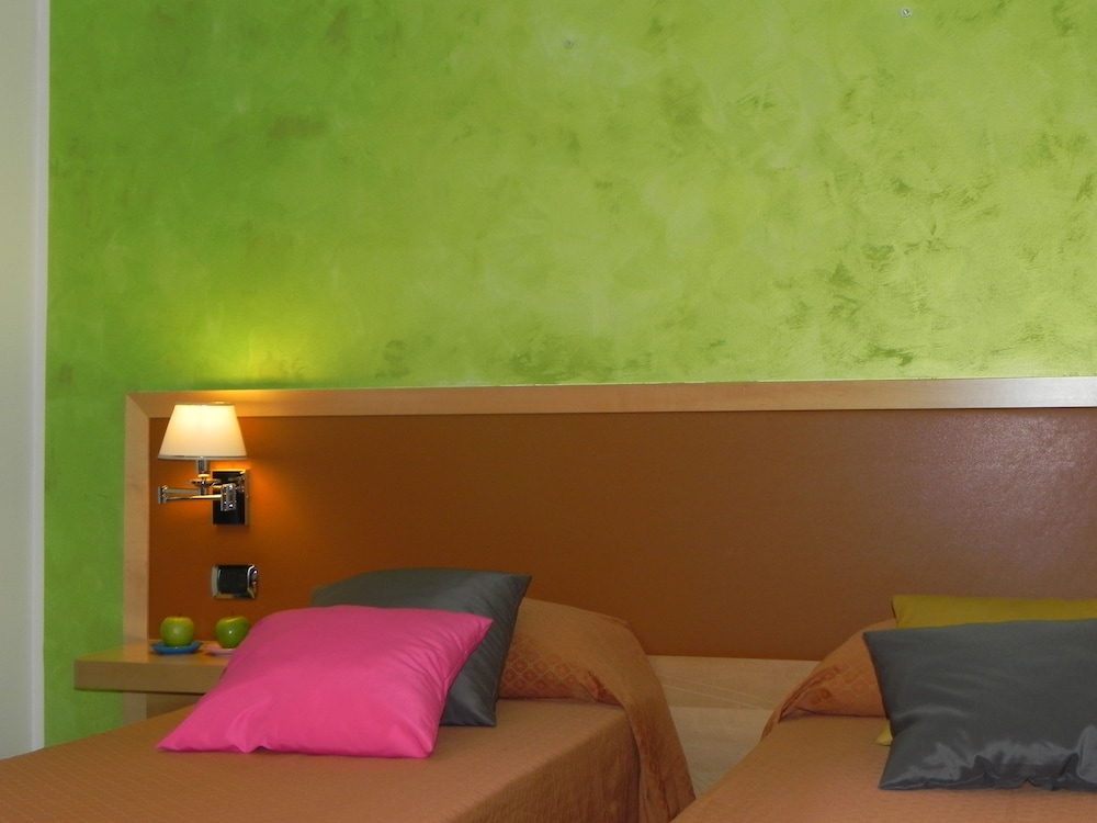 Ibis Styles Roma Vintage 17