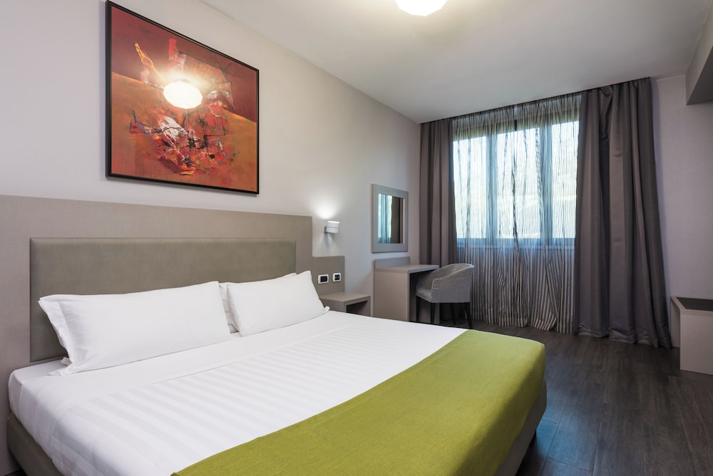 Noba Hotel & Residenze 24