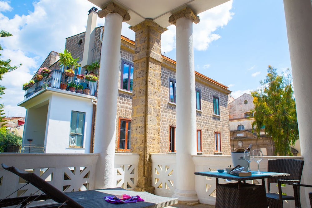 Artis Domus Relais 24