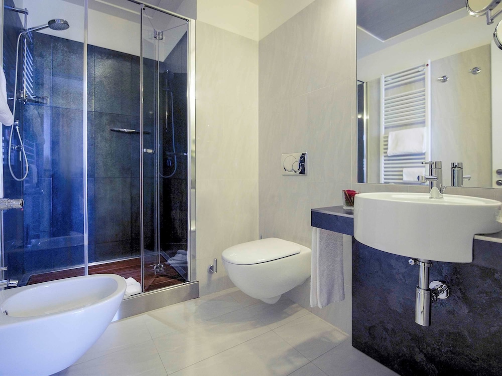 Mercure Milano Solari 16