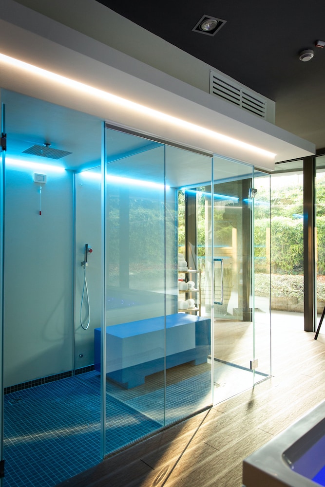 Zambala Luxury Residence 16