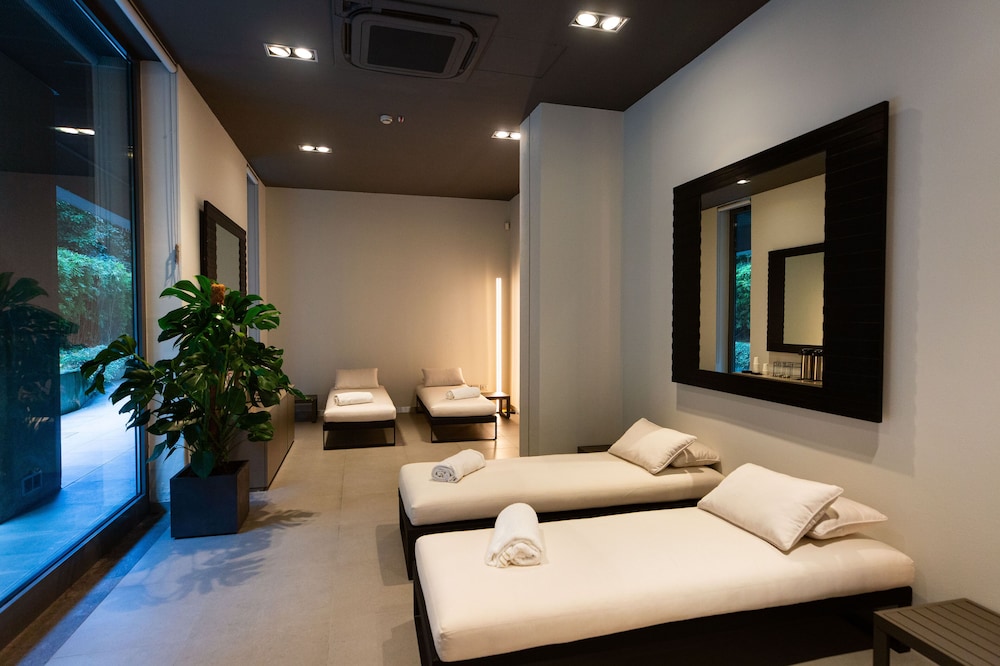 Zambala Luxury Residence 15