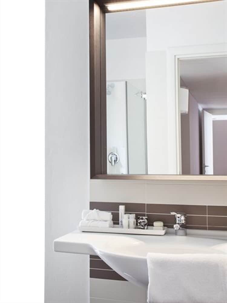 Zambala Luxury Residence 10