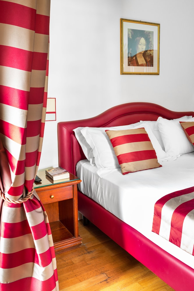 Hotel Piazza di Spagna 11