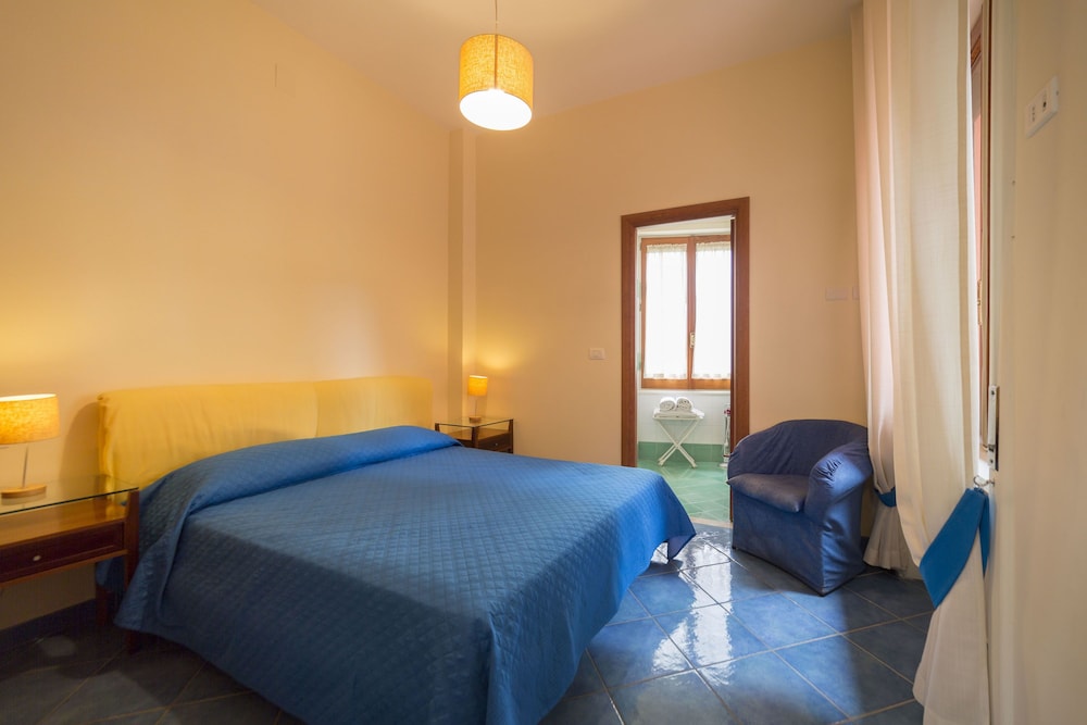 Villa Rosa Sorrento 4