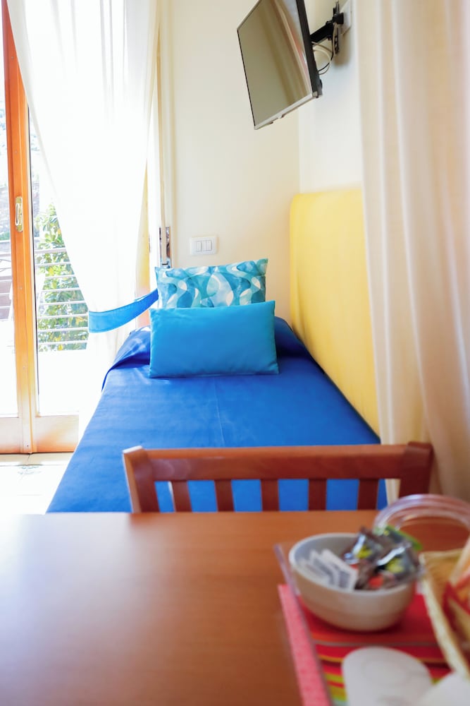 Villa Rosa Sorrento 18