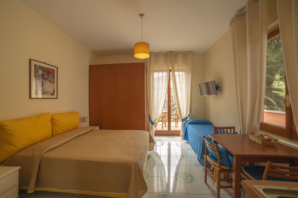 Villa Rosa Sorrento 5