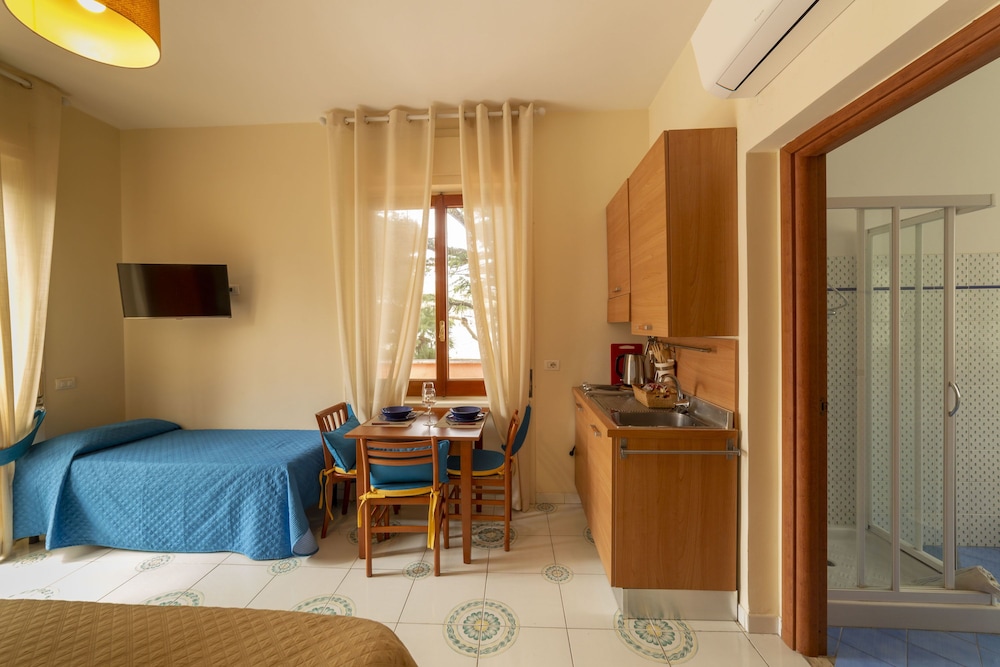 Villa Rosa Sorrento 3