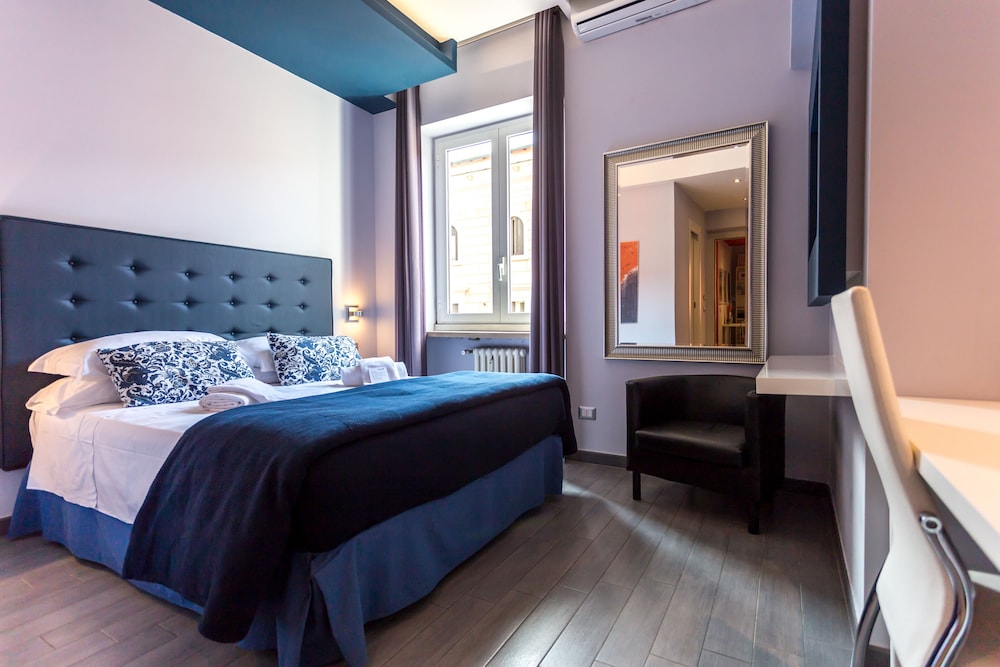 B&B Home 77 5