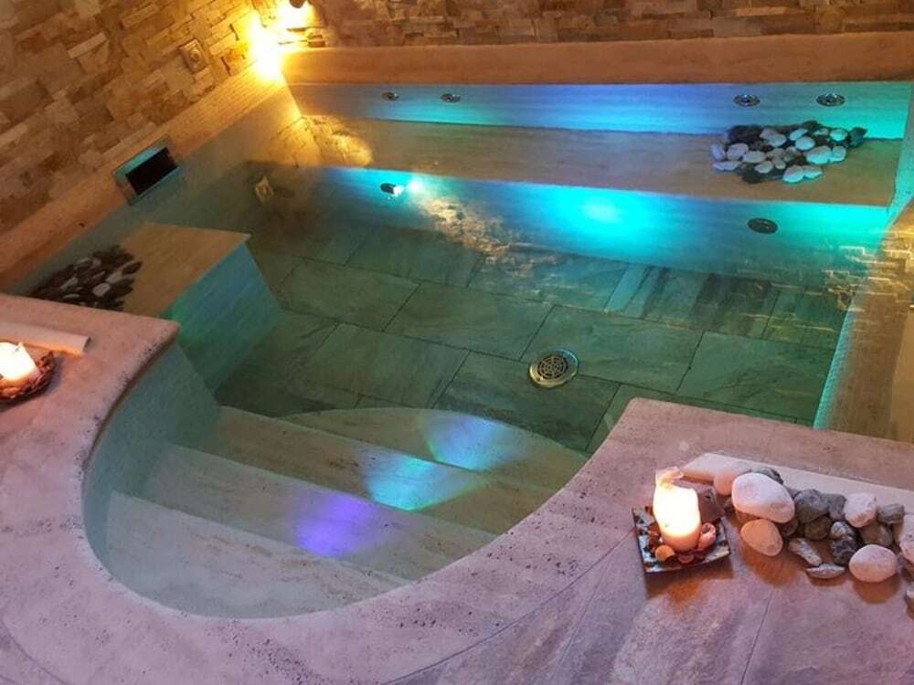Aurelia Garden Gold Bed & Breakfast 22