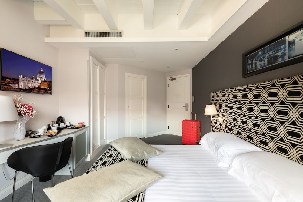 La Rovere 24