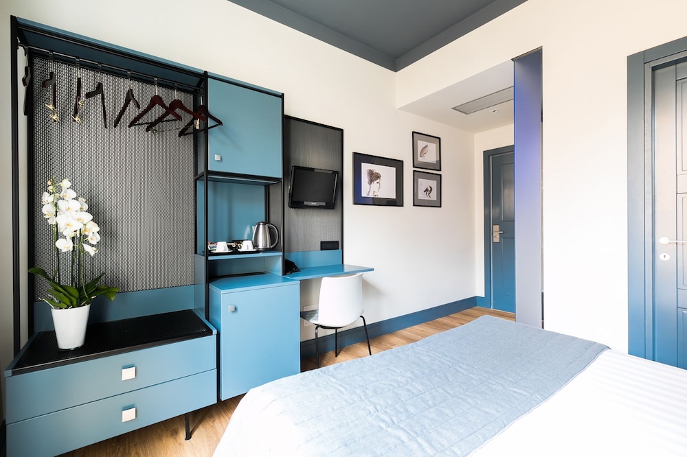 La Rovere 7