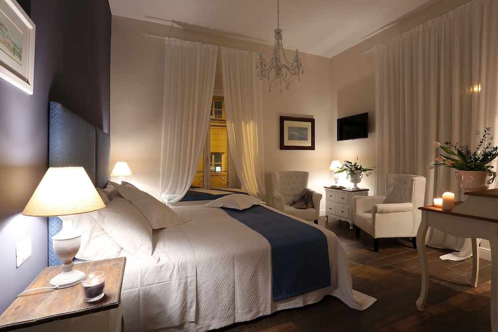 Arena House - Colosseo 18