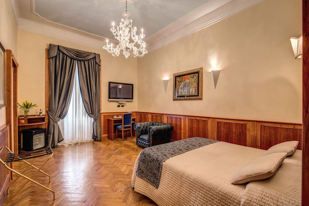 Relais Conte di Cavour 4