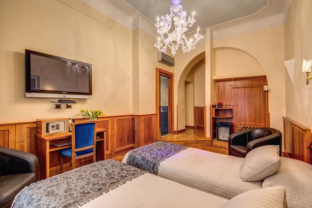 Relais Conte di Cavour 9