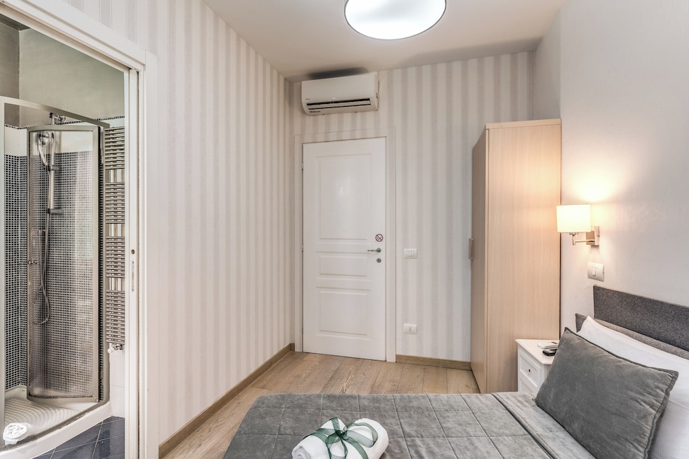 Marta Inn Rome 7