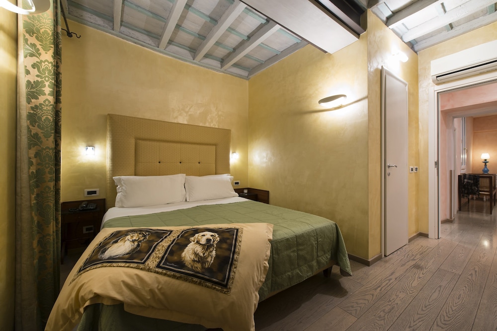 Relais Maddalena Camere In Roma 22