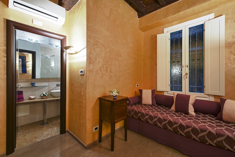 Relais Maddalena Camere In Roma 11
