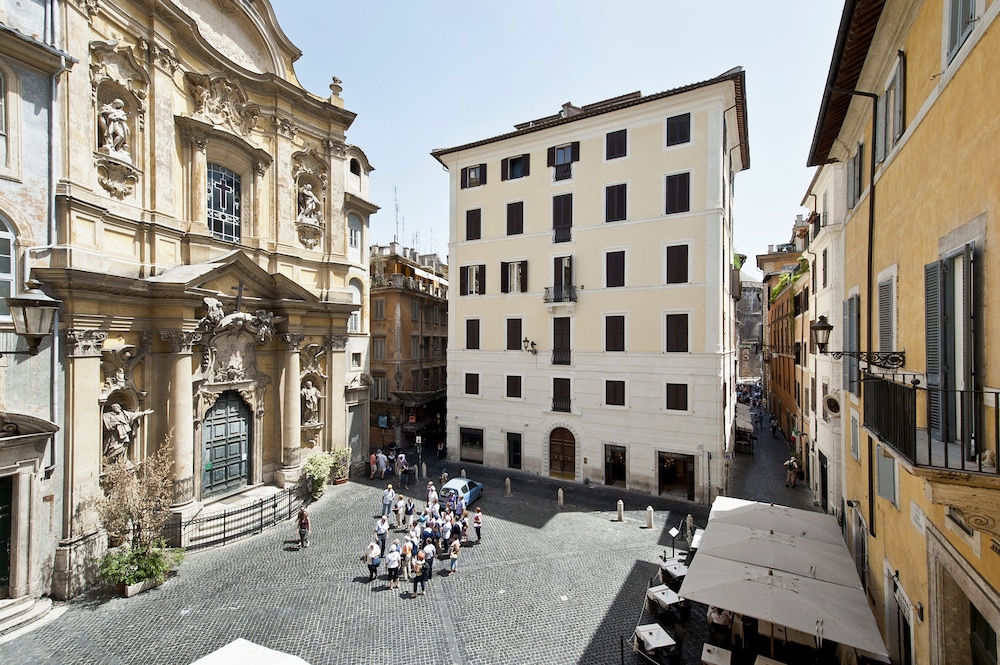 Relais Maddalena Camere In Roma 17