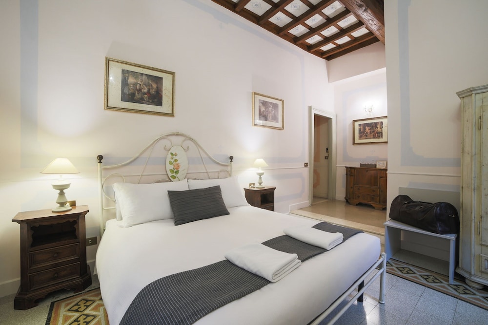La Maison dell'Orologio 1