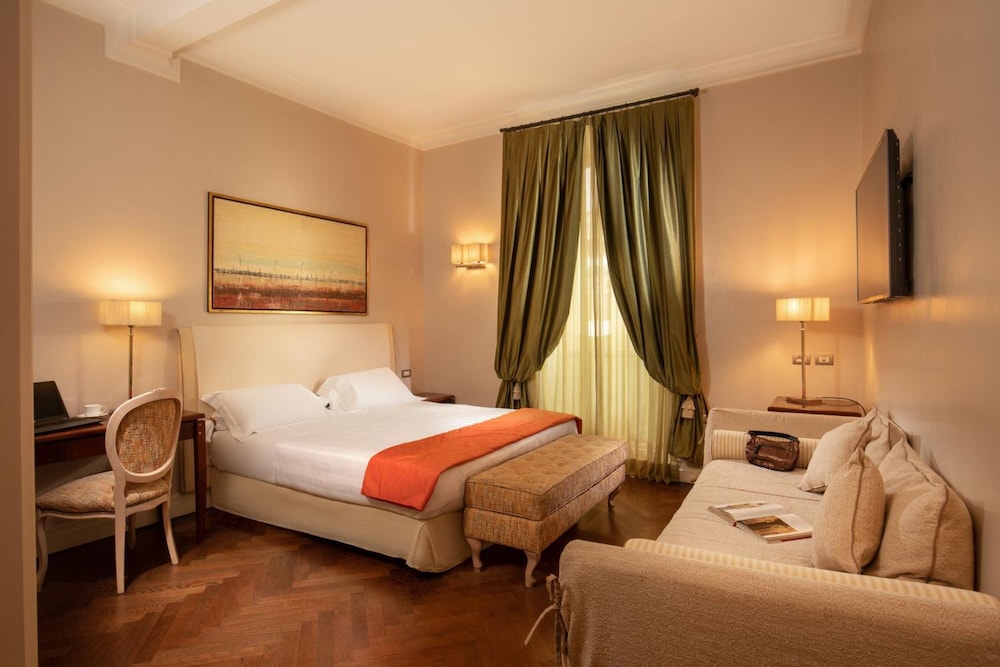 Vivaldi Luxury Rooms 17