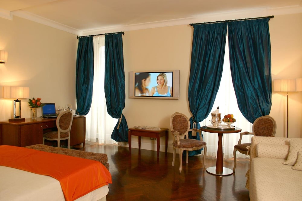 Vivaldi Luxury Rooms 21