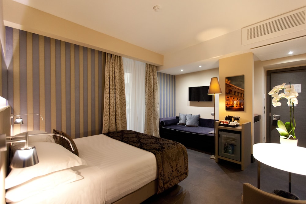 Quirinale Luxury Rooms 8