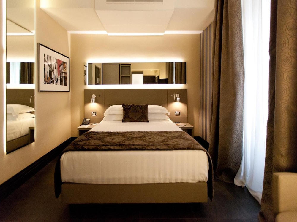 Quirinale Luxury Rooms 16