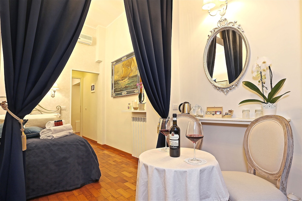 Liberty Rome Suites 9