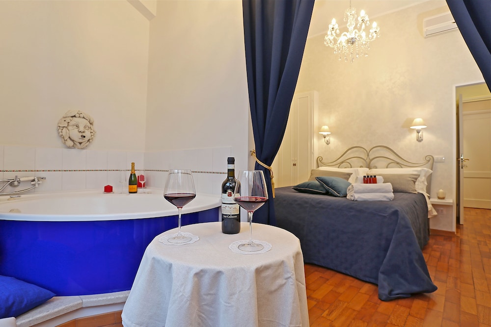 Liberty Rome Suites 4