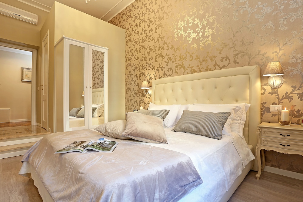 Liberty Rome Suites 13