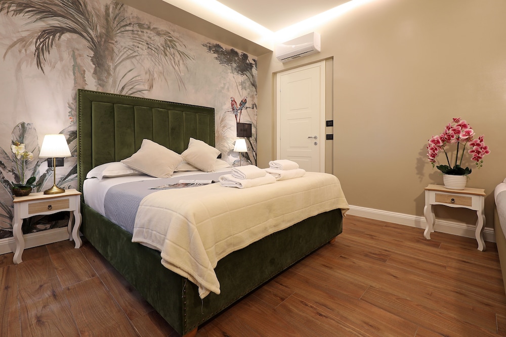 Liberty Rome Suites 22