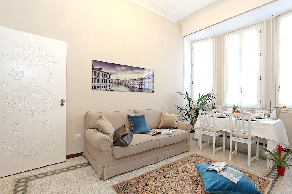 Liberty Rome Suites 17